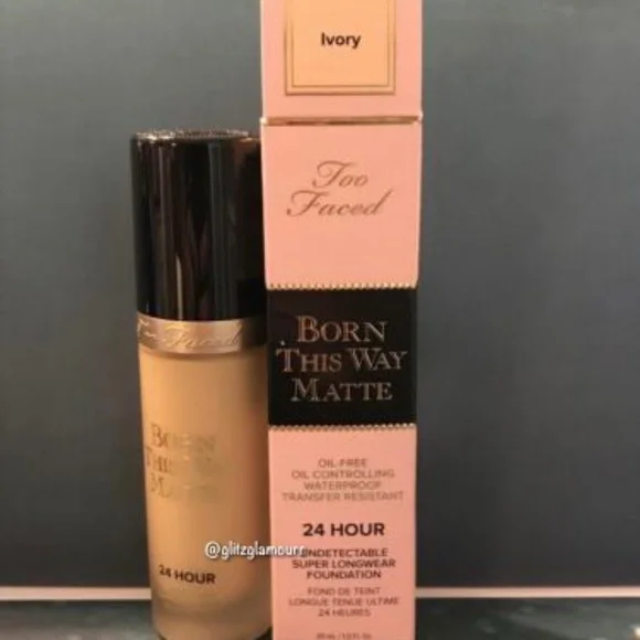 Too Faced Born This Way Matte 24 Hour Foundation - Picture 4 of 4